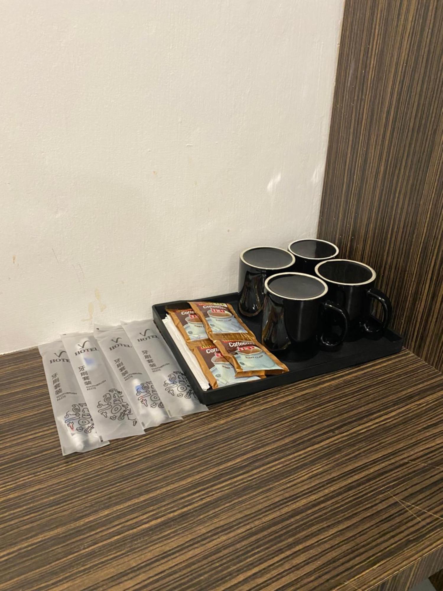 V Hotel Johor Bahru Buitenkant foto